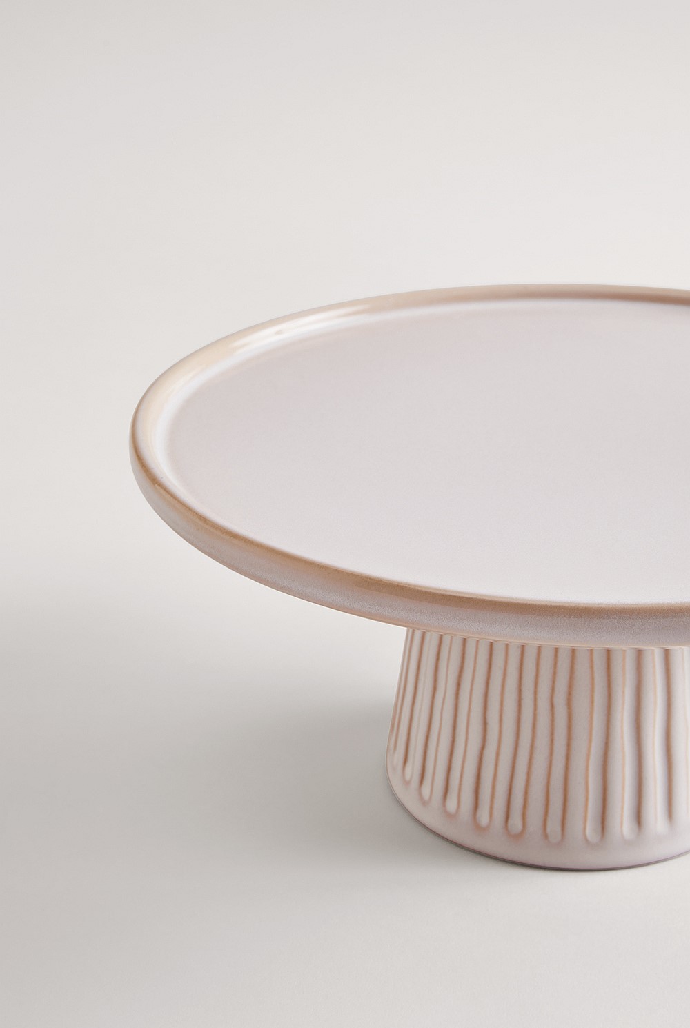 Bateman Stoneware Cake Stand