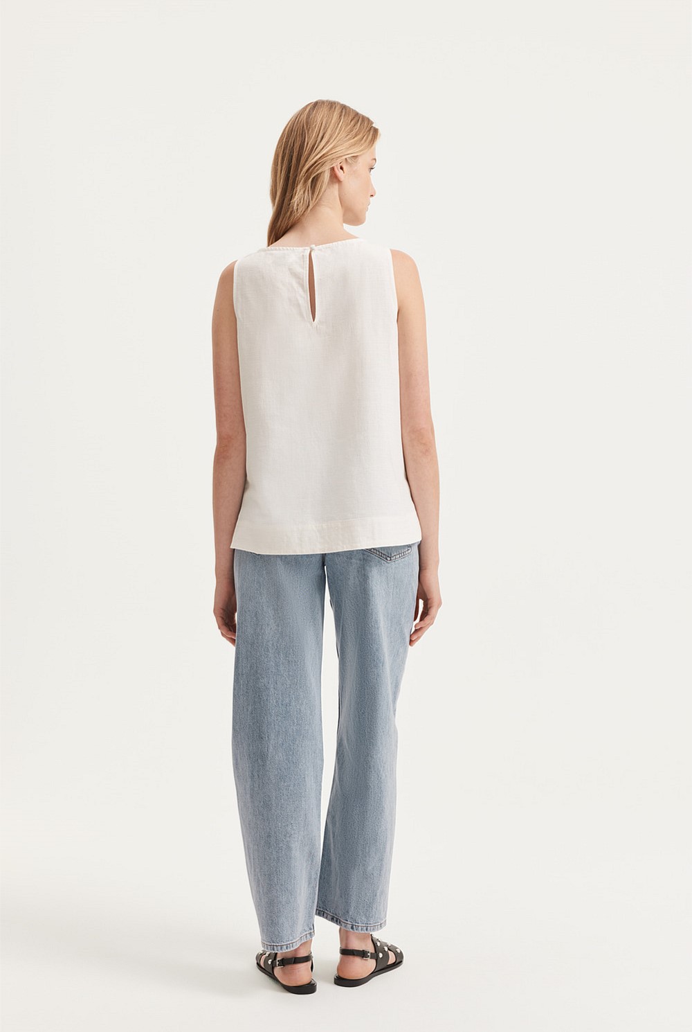 Hem Detail Tank