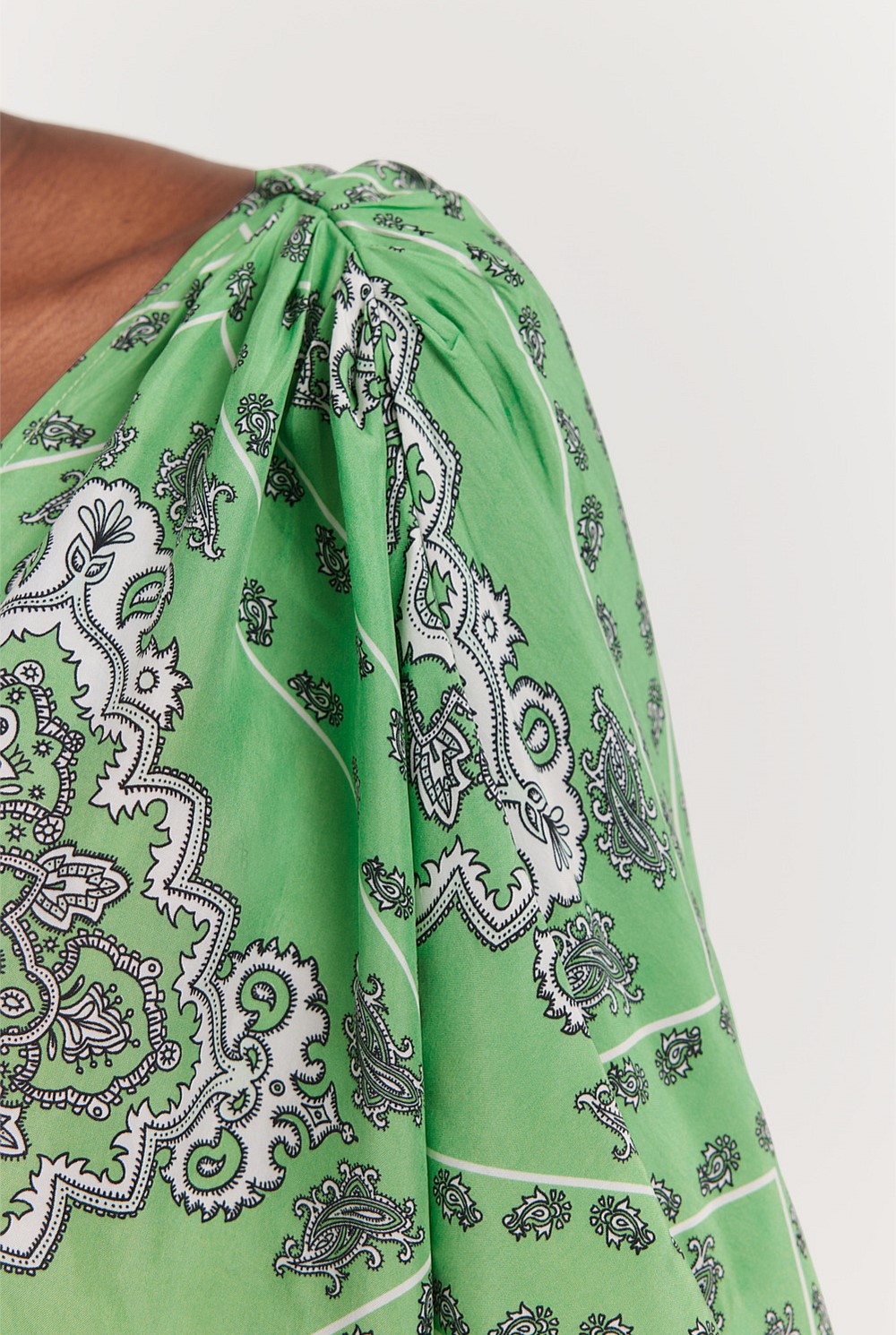 Fluid Kaftan
