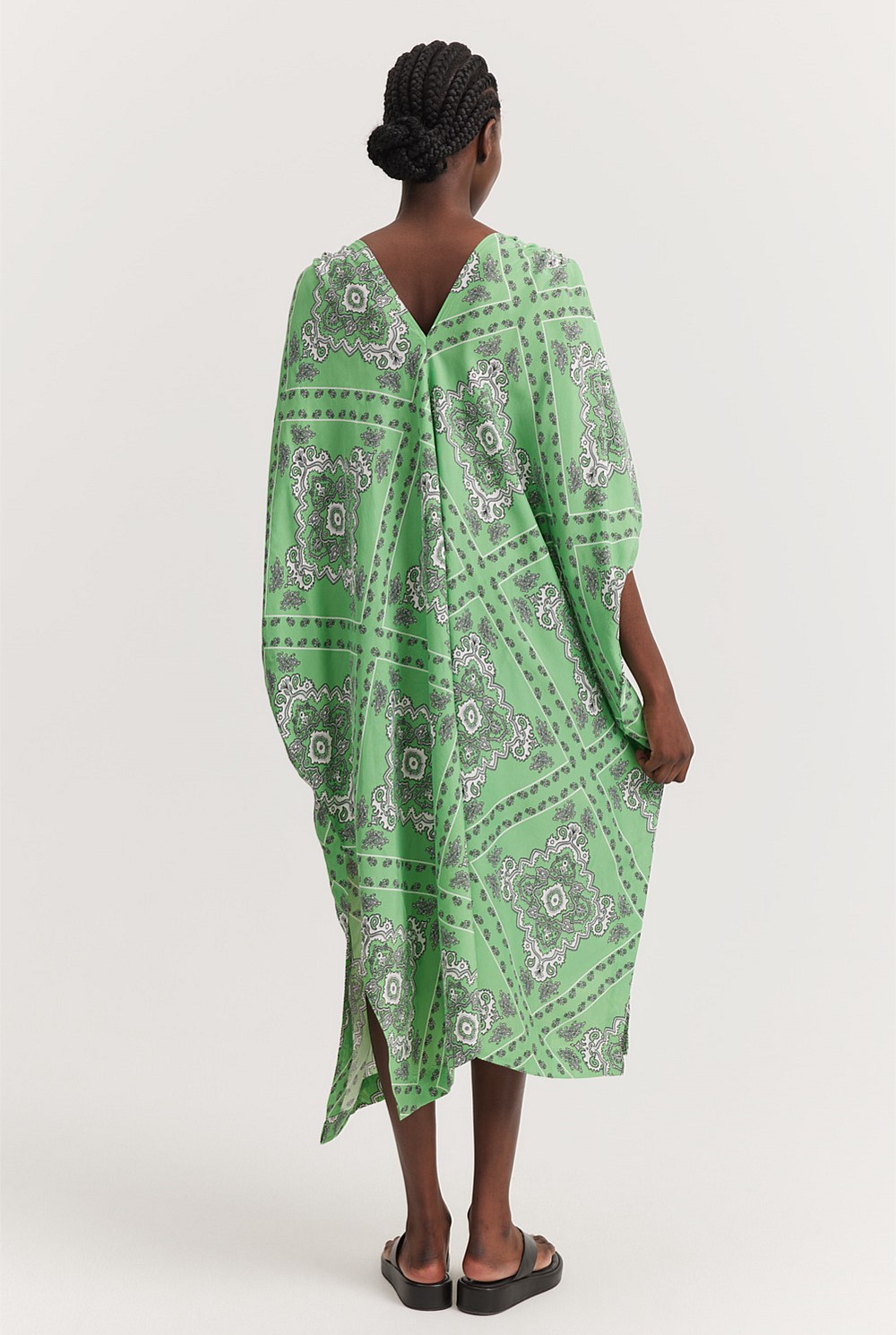 Fluid Kaftan