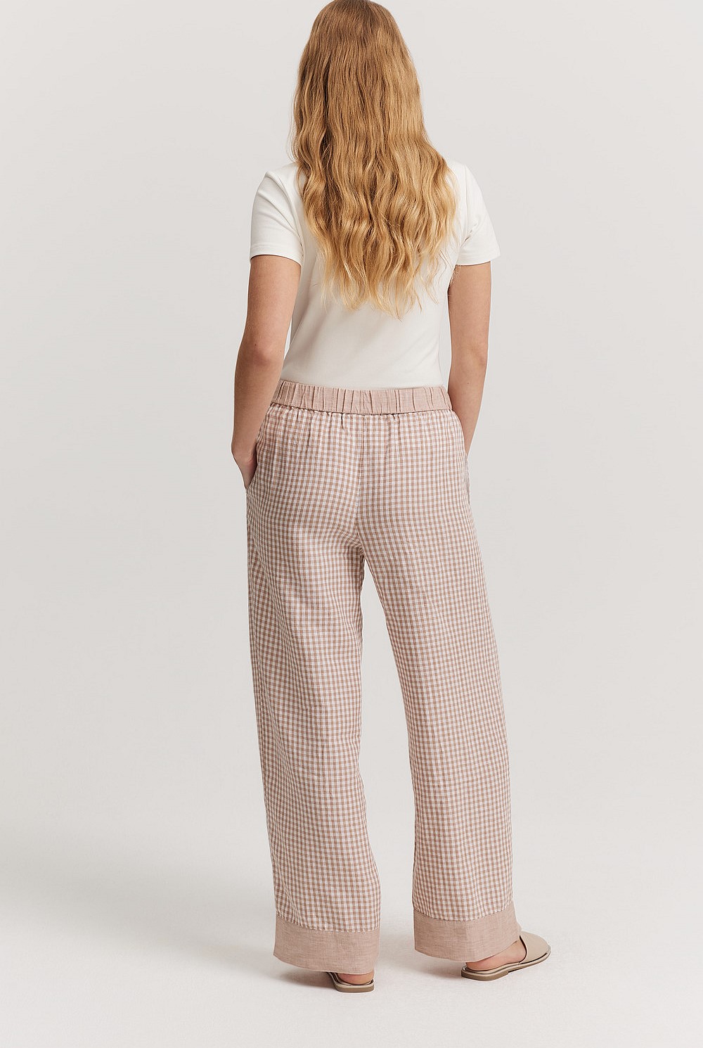 Organically Grown Linen Check Pull-On Pant