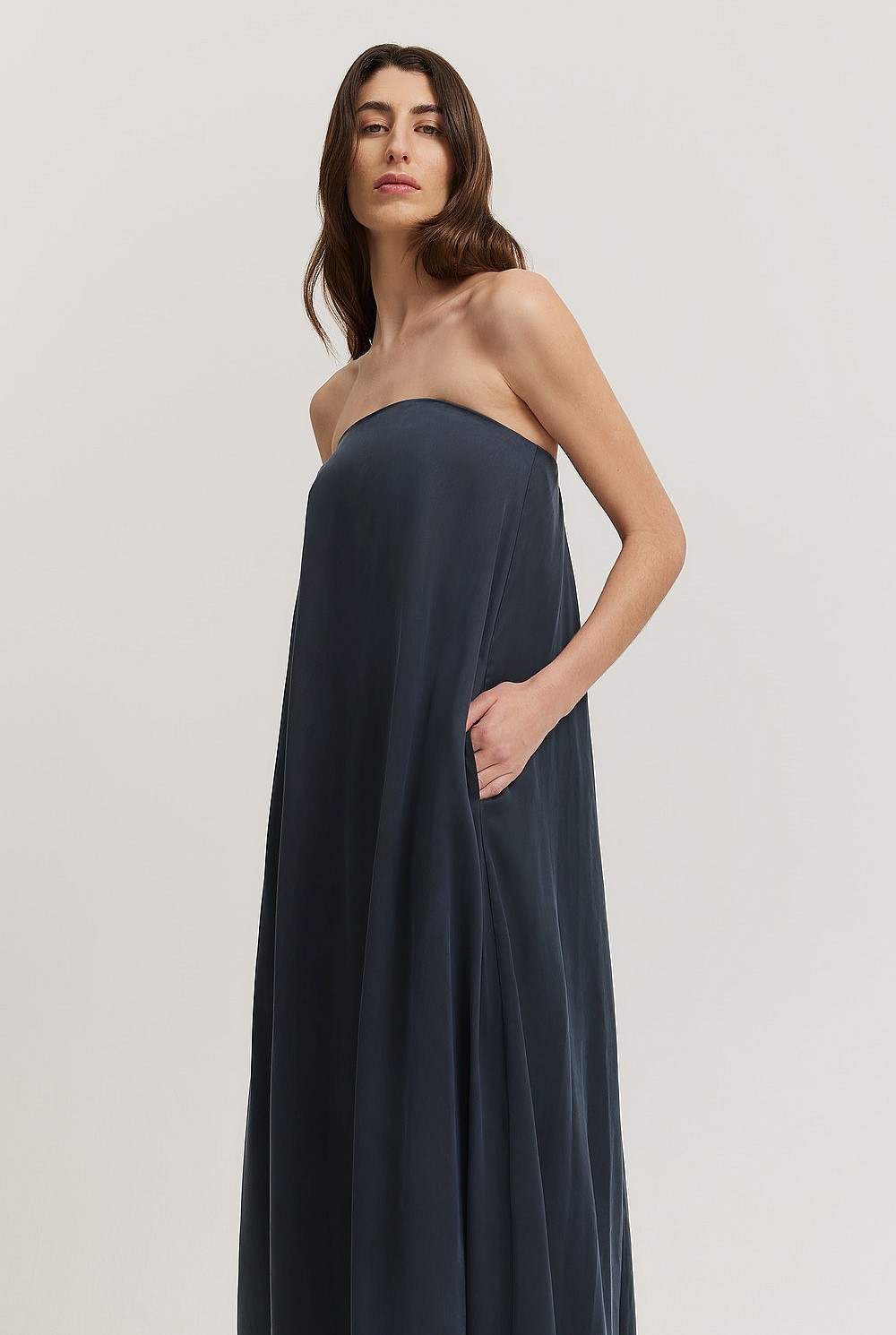 Strapless Fluid Dress