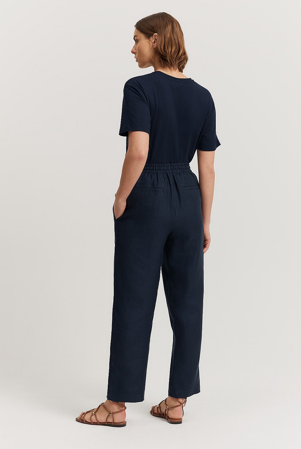 Organically Grown Linen Relaxed Pant