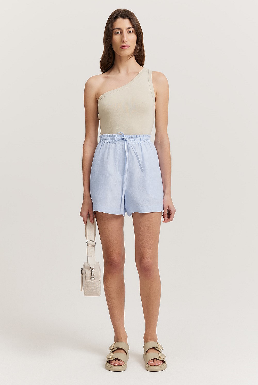 Organically Grown Linen Relaxed Short