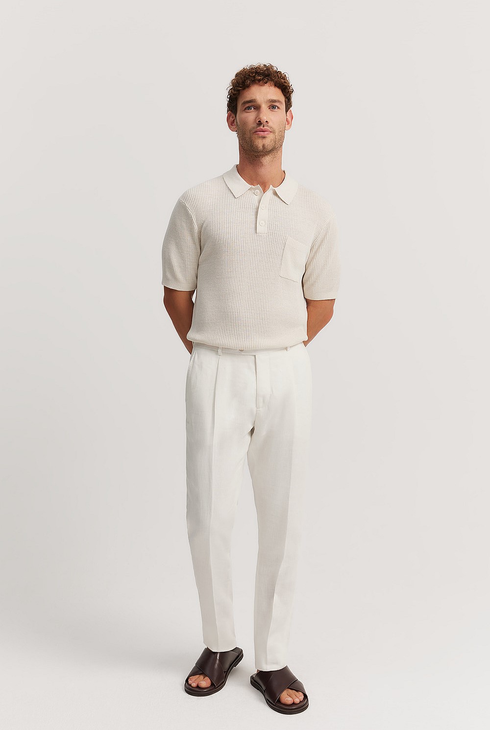 Pleated Linen Pant