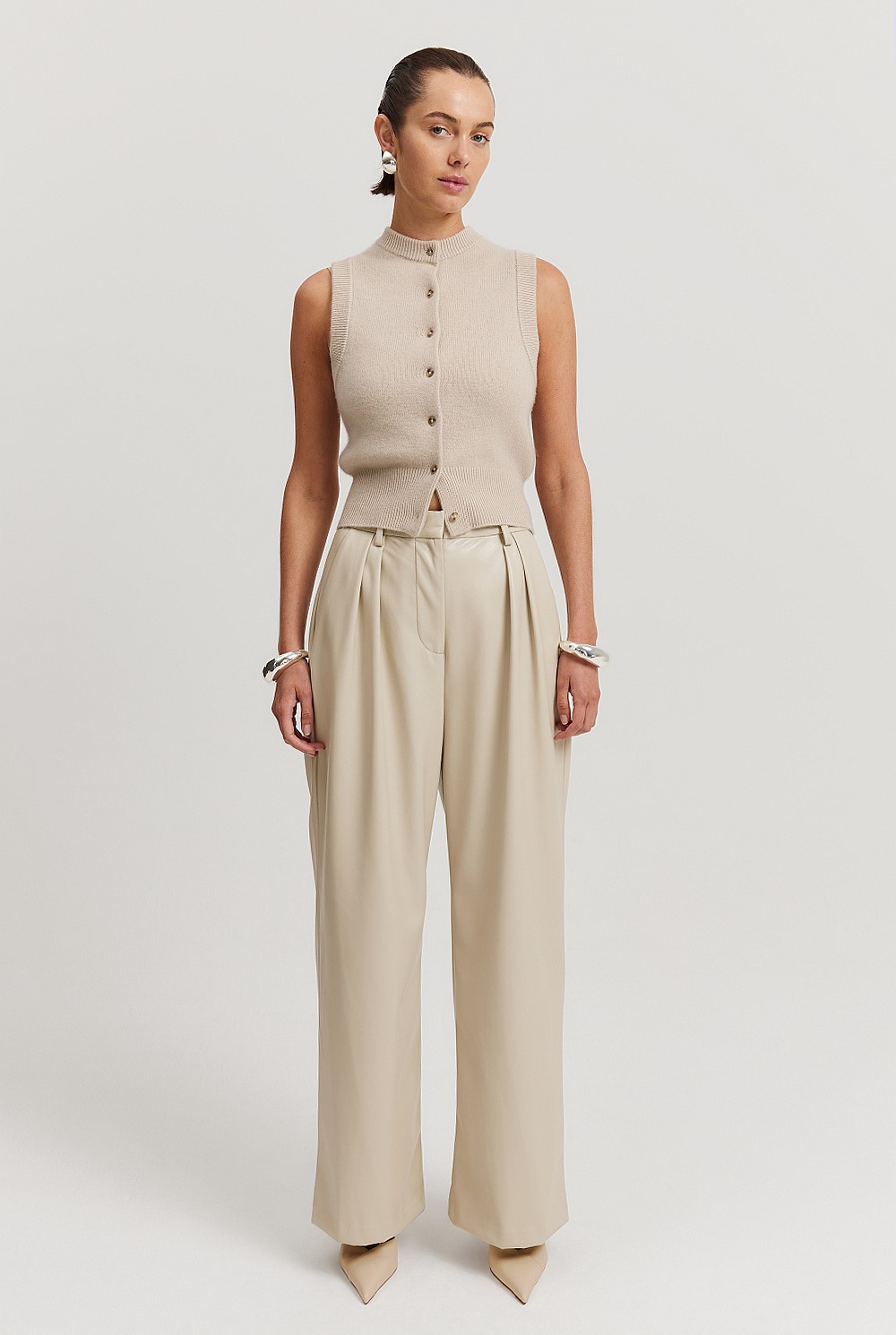 GSC-certified Cashmere Blend Button Knit Vest