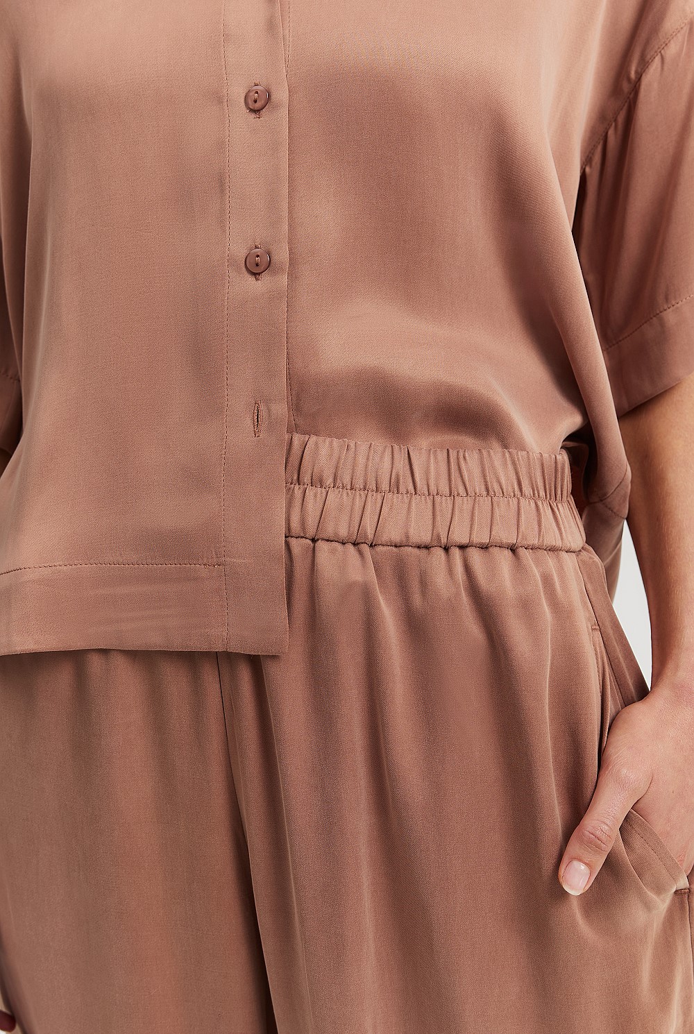 Pull-On Cupro Pant