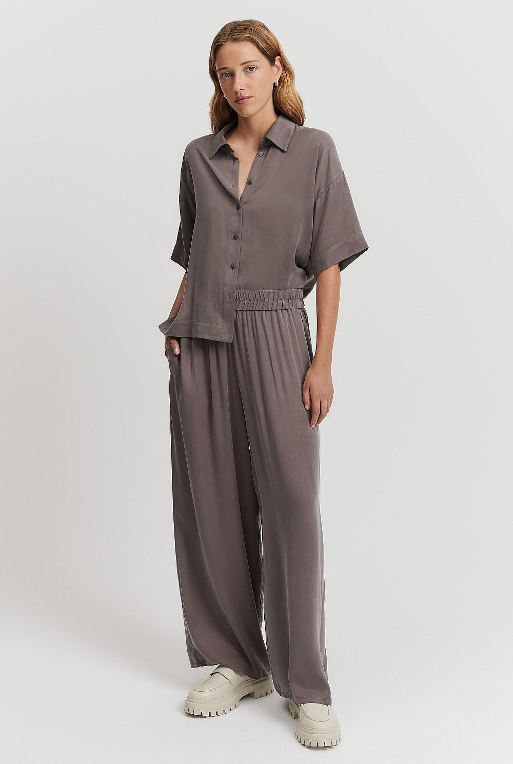 Pull-On Cupro Pant