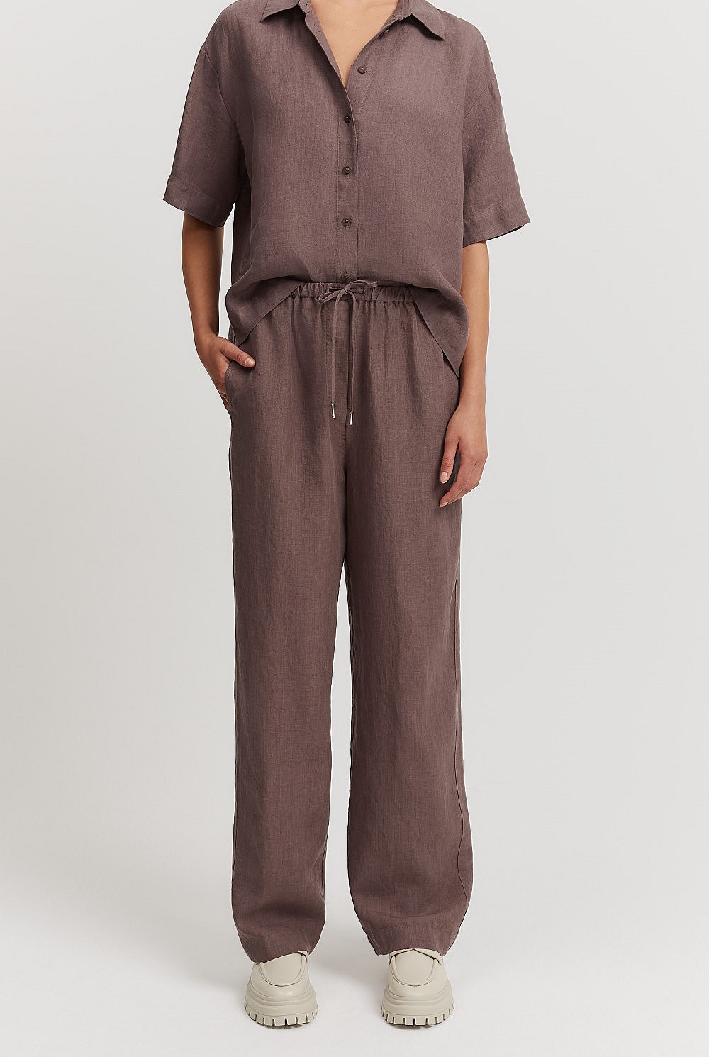 Organically Grown Linen Pull-On Pant