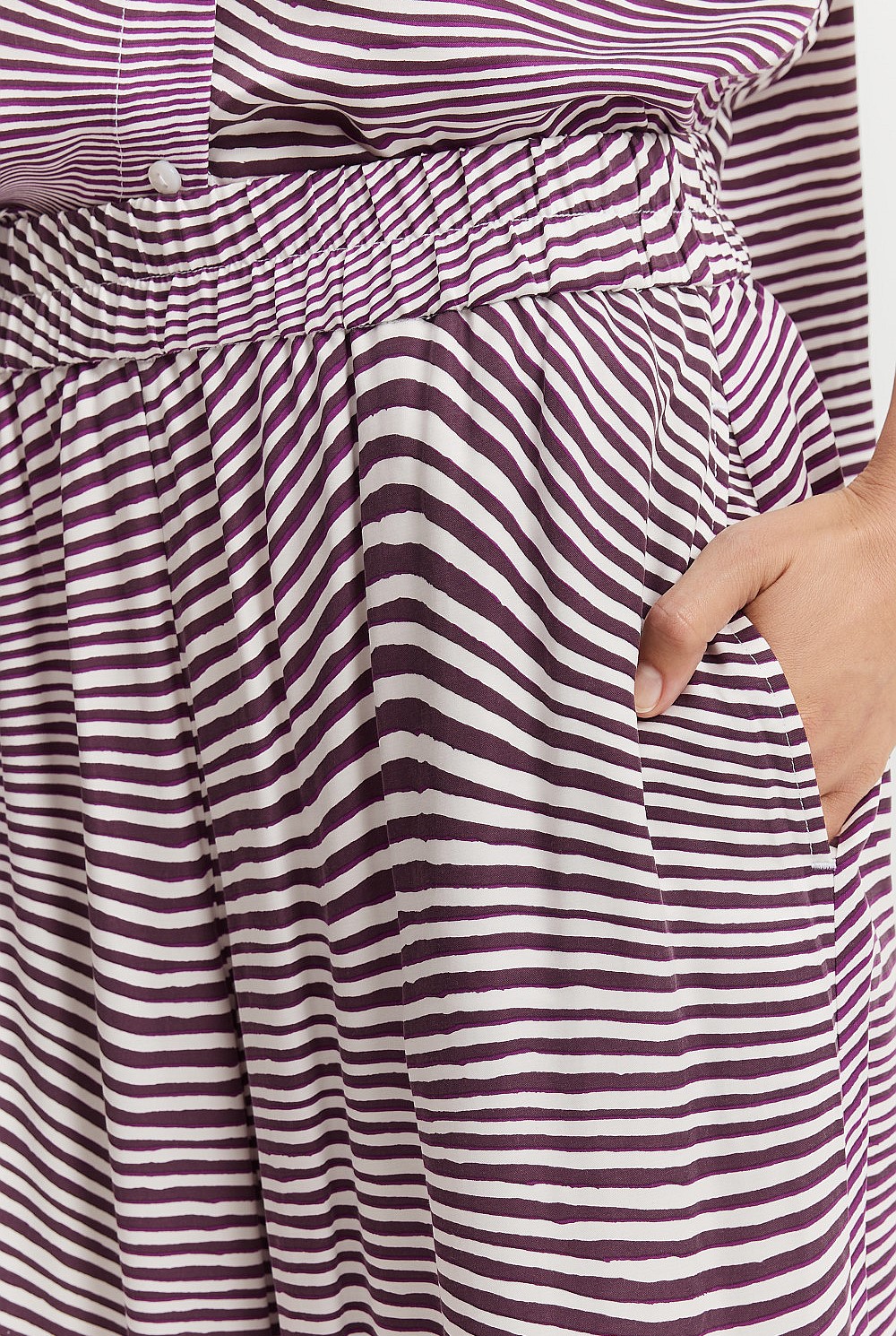 Print Pull-On Cupro Pant