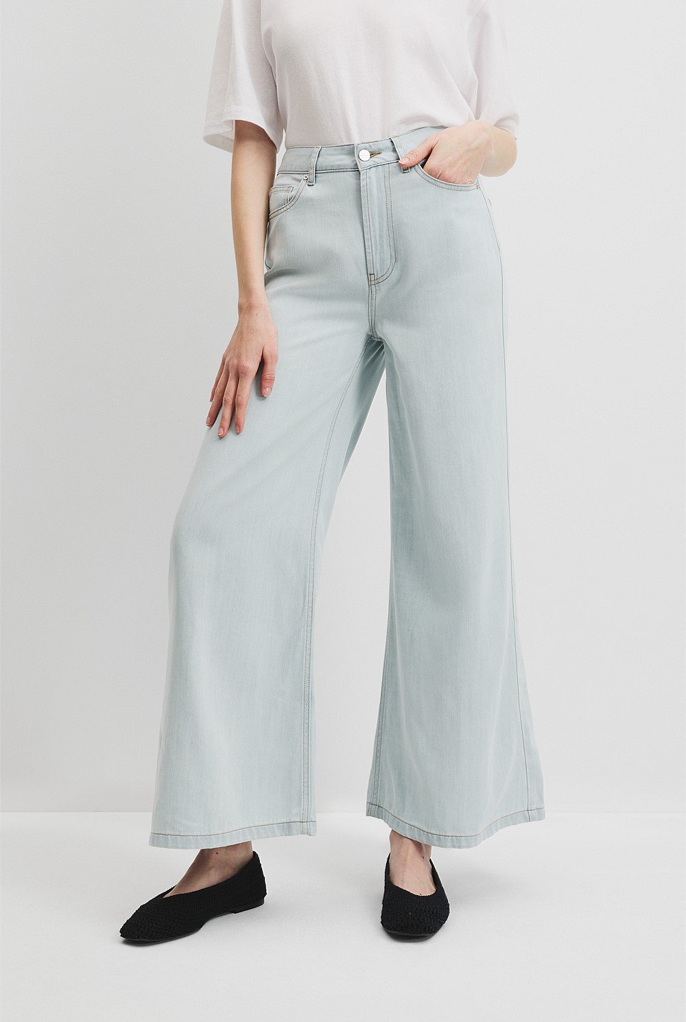 Soft Denim Wide Leg Jean