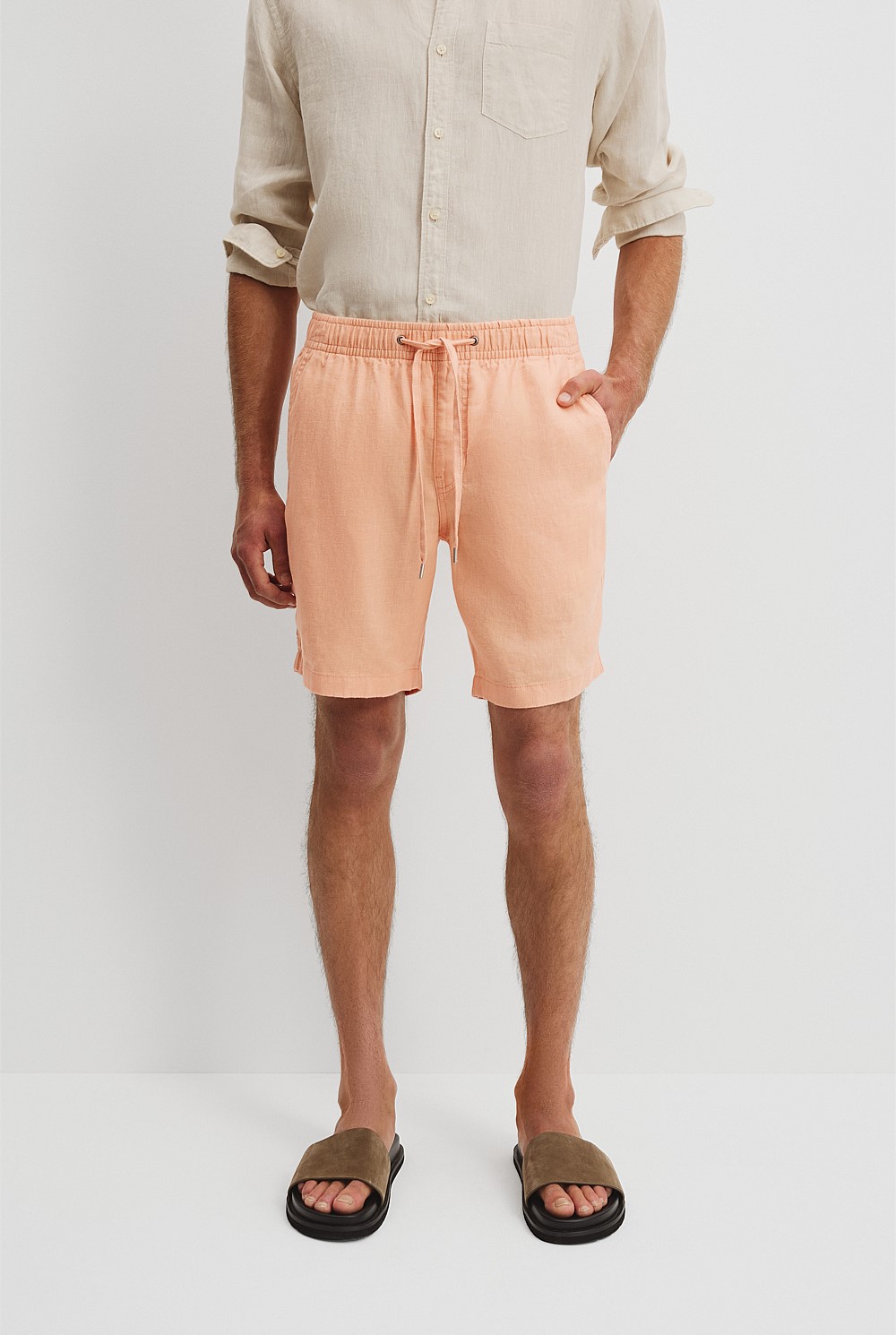 Organically Grown Linen Drawcord Short