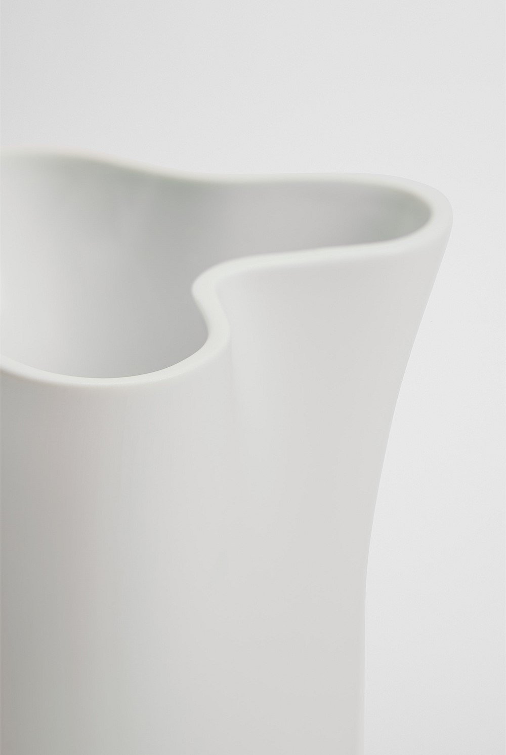 Aria Small Vase