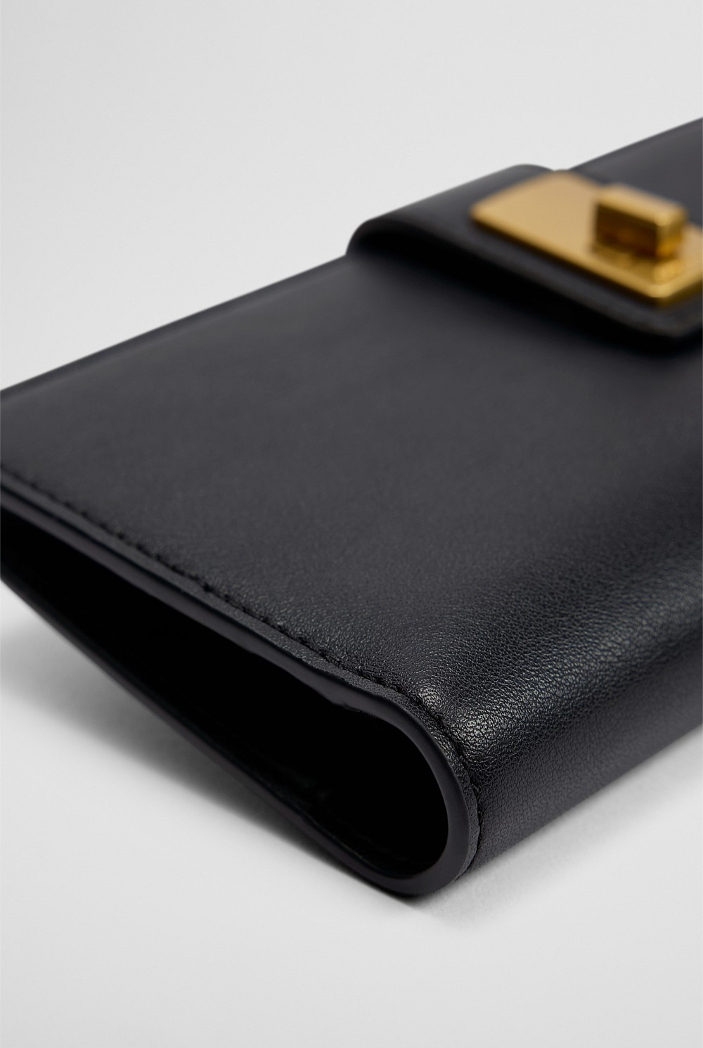 Turnlock Wallet