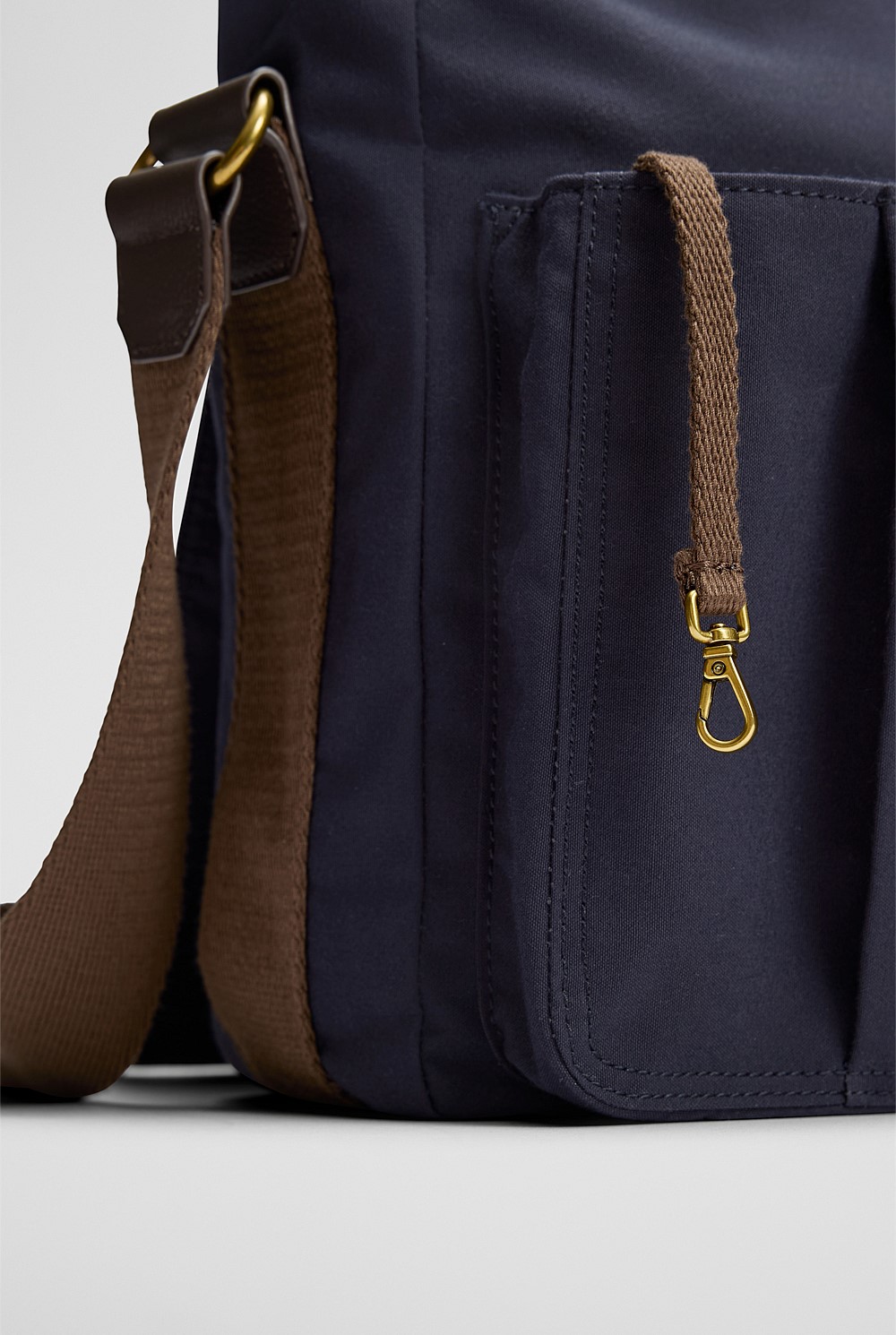 Recycled Polyester Ezra Messenger