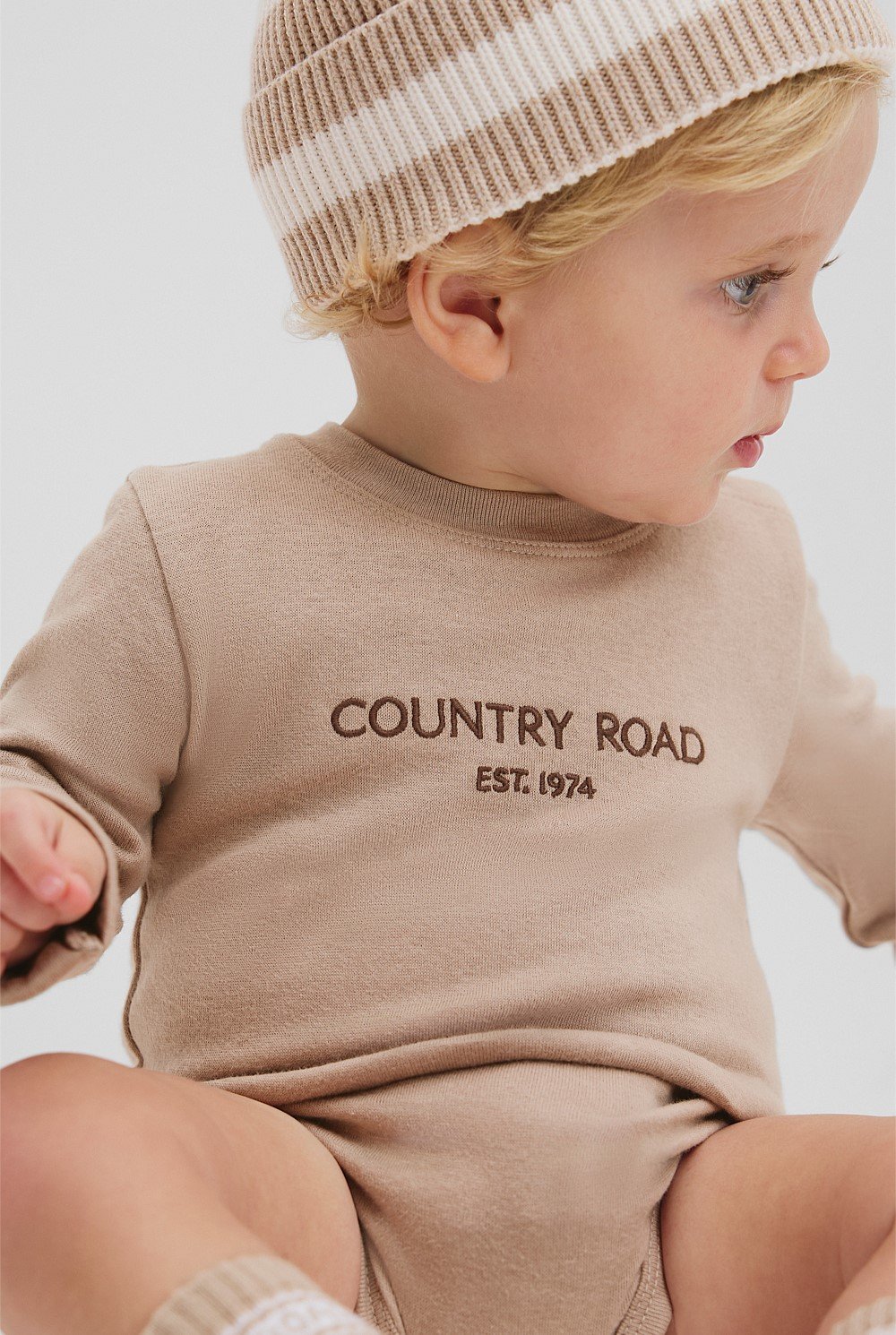 Organically Grown Cotton Contrast Logo Long Sleeve Bodysuit