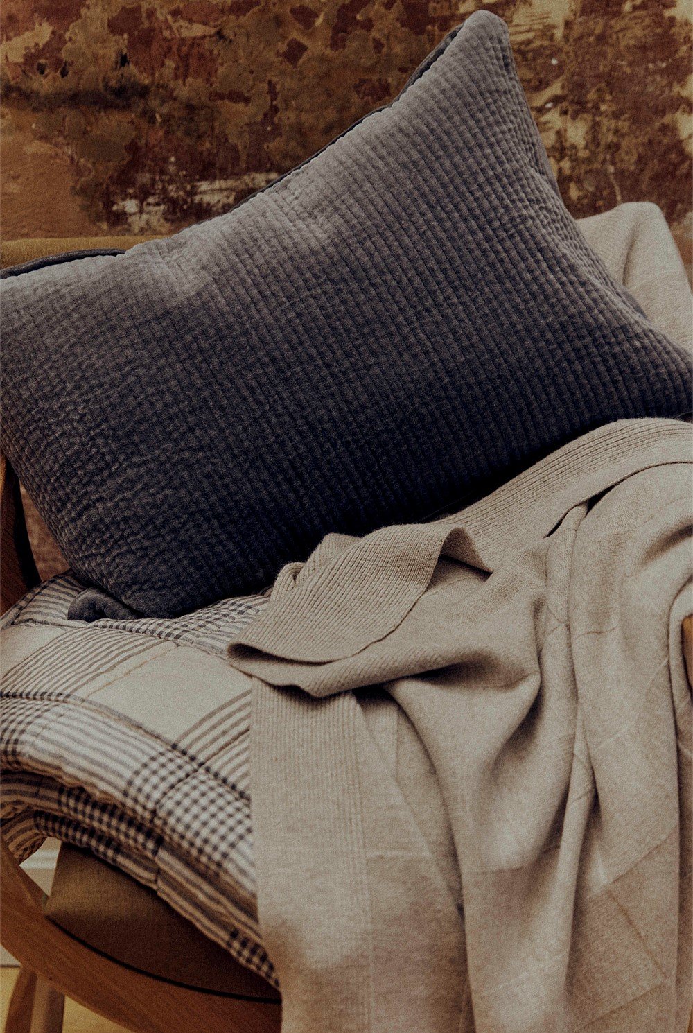 Marlon Organically Grown Cotton Velvet 40x60 Cushion