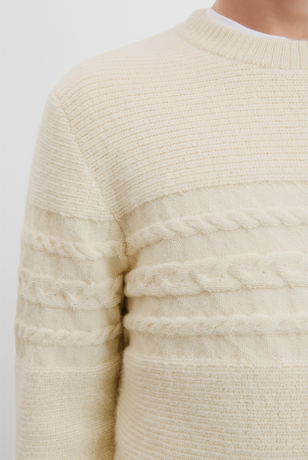 Alpaca Cable Crew Neck Knit