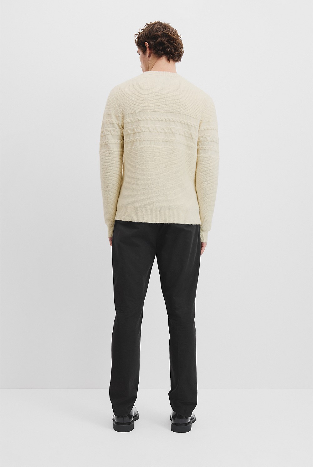 Alpaca Cable Crew Neck Knit