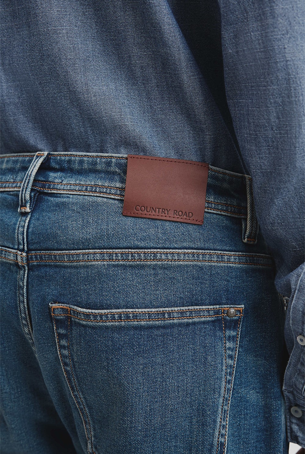 Relaxed Fit Jean