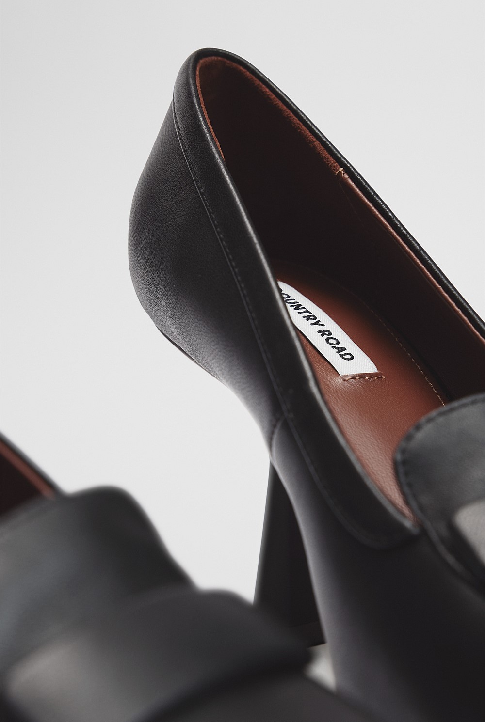 Bridgette Heel