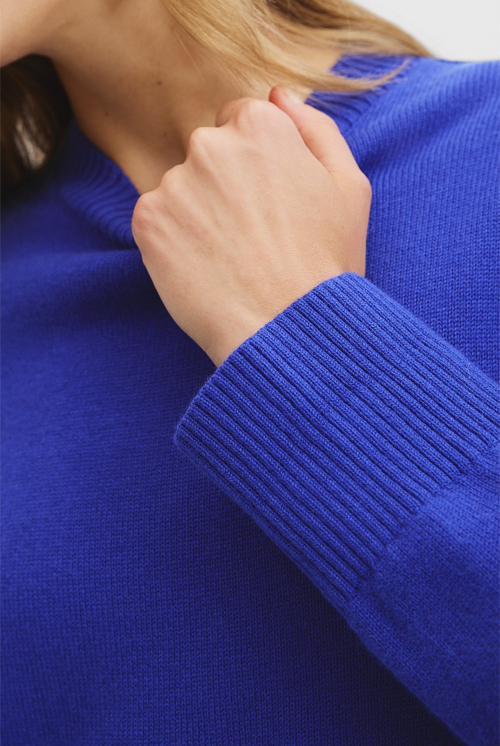 Organically Grown Cotton Blend Crop Crew Neck Knit