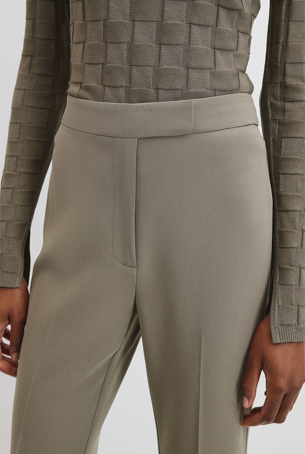 Crop Flare Pant