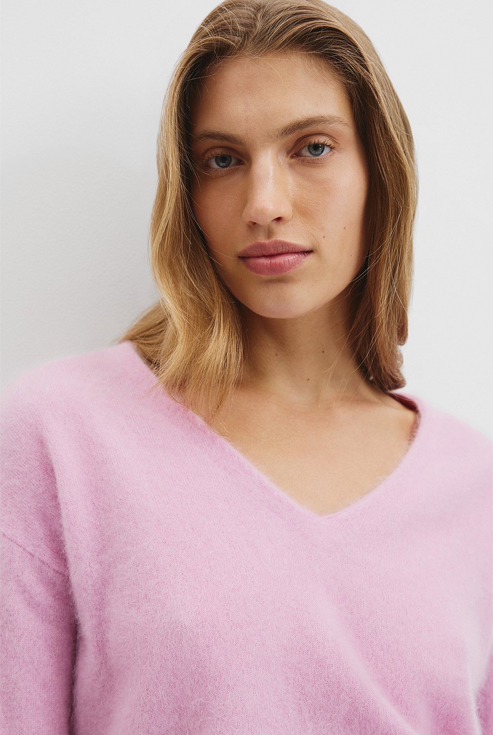 Cashmere V-Neck Knit