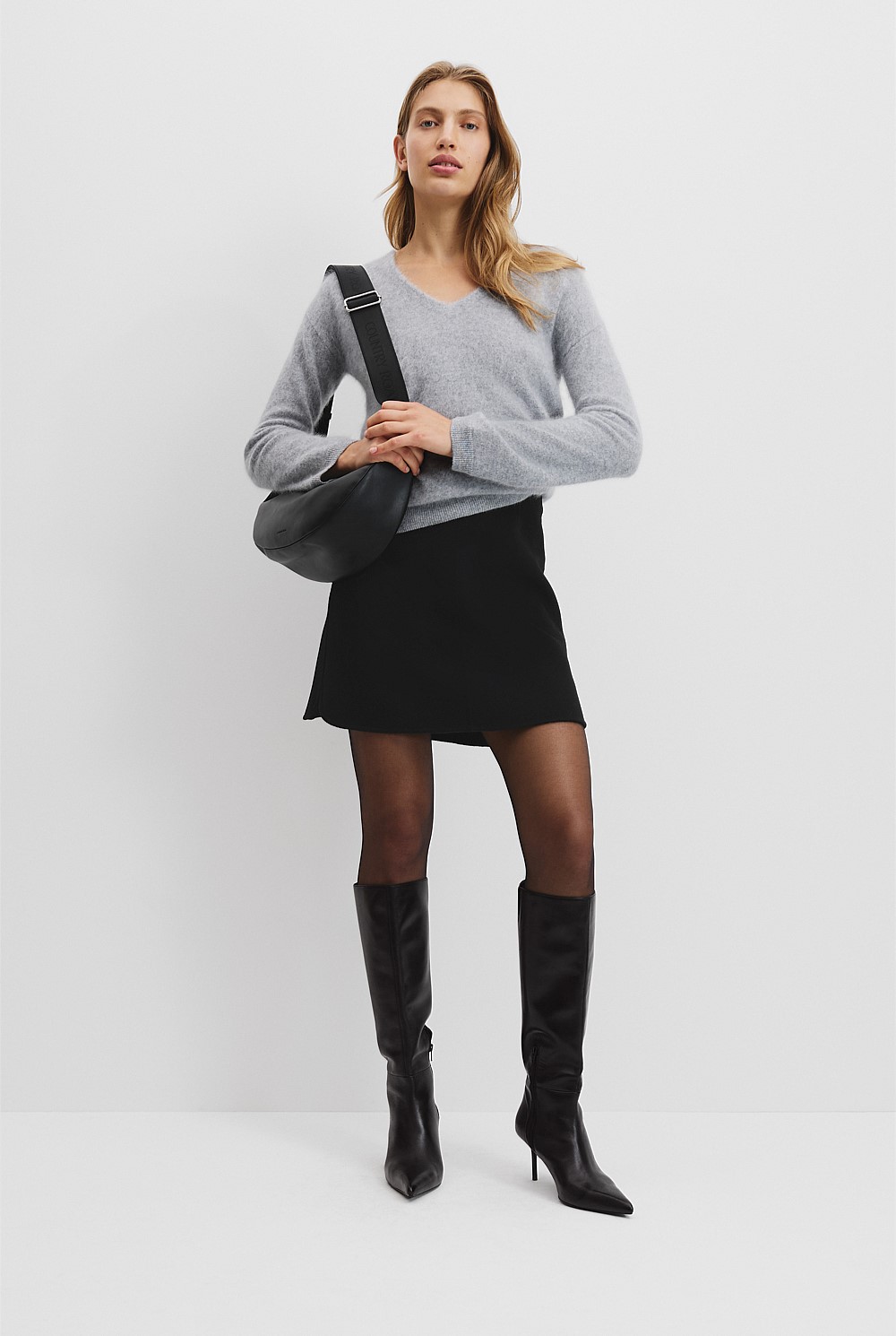 Cashmere V-Neck Knit