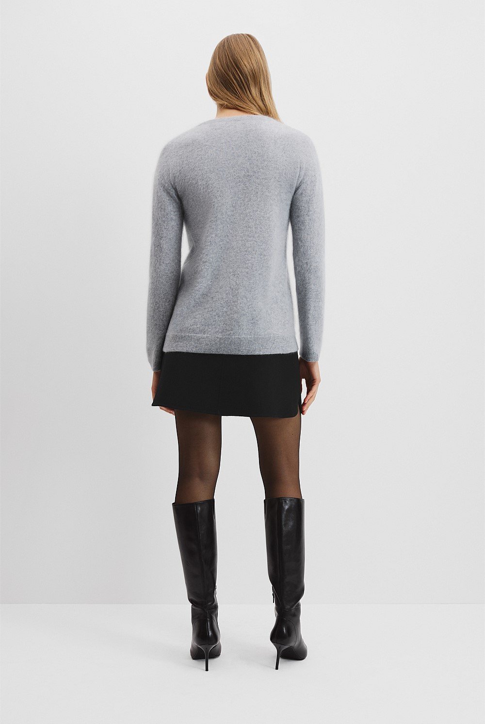 Cashmere V-Neck Knit