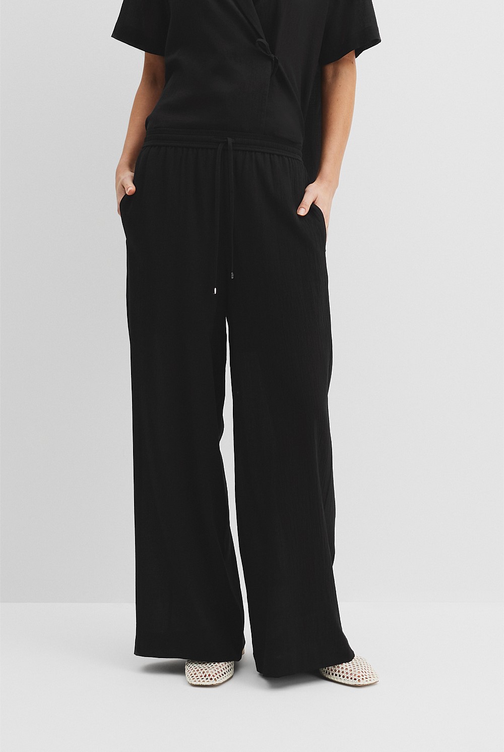 Textured Cotton Pant
