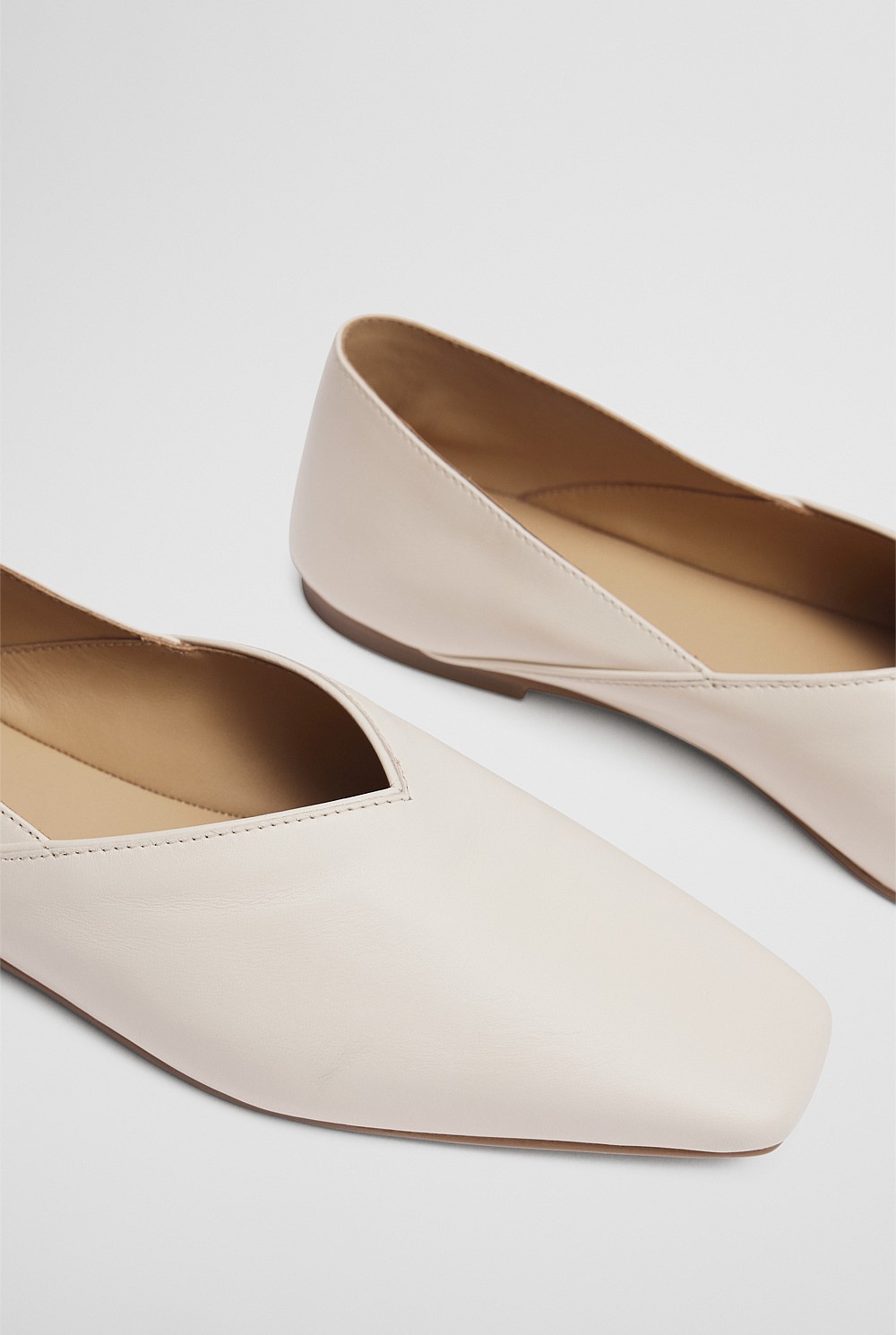 Valentine Flat
