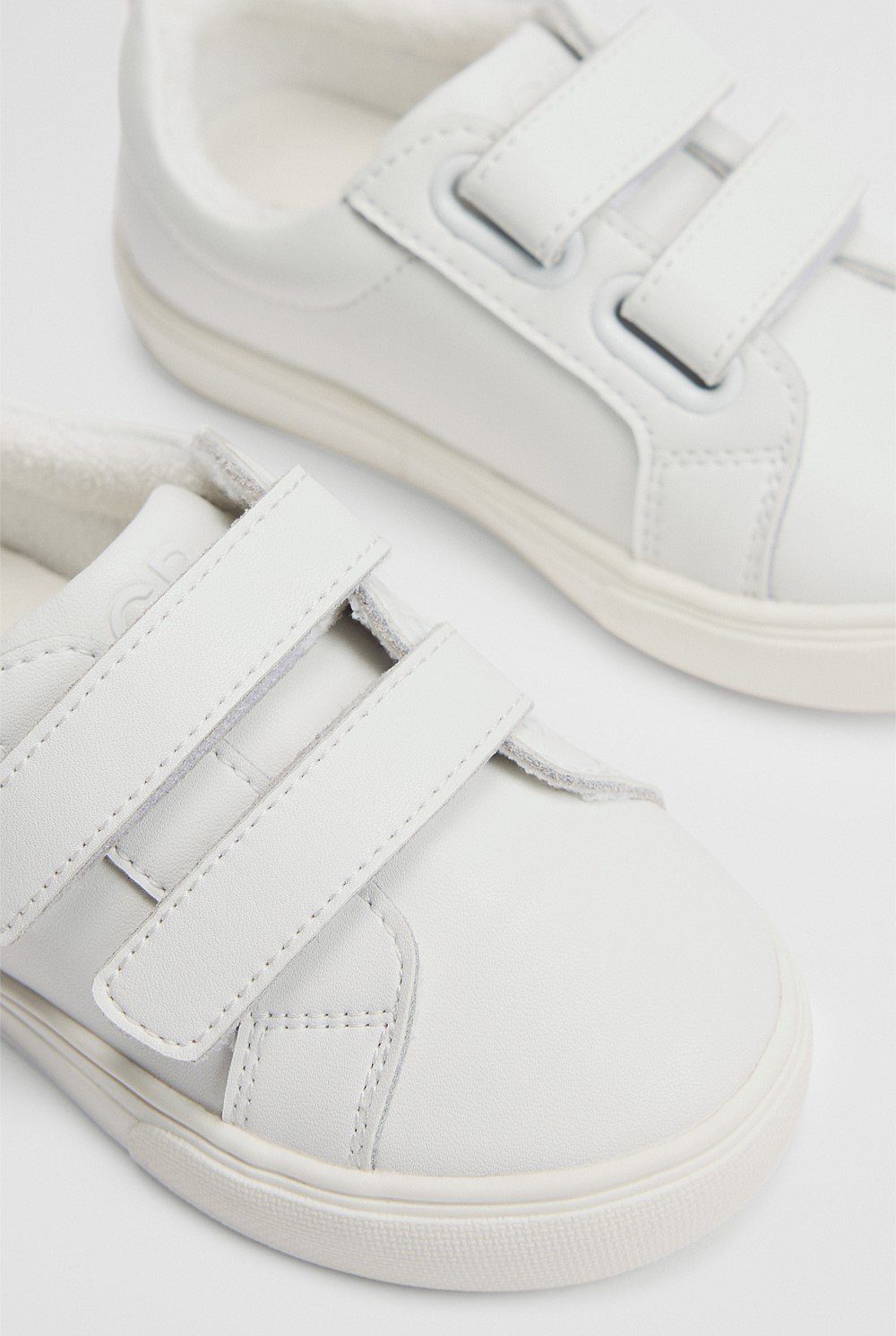 Charlie Sneaker