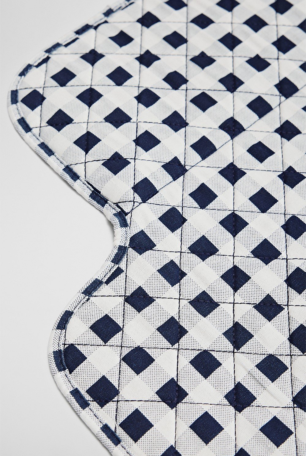 Woven Change Mat