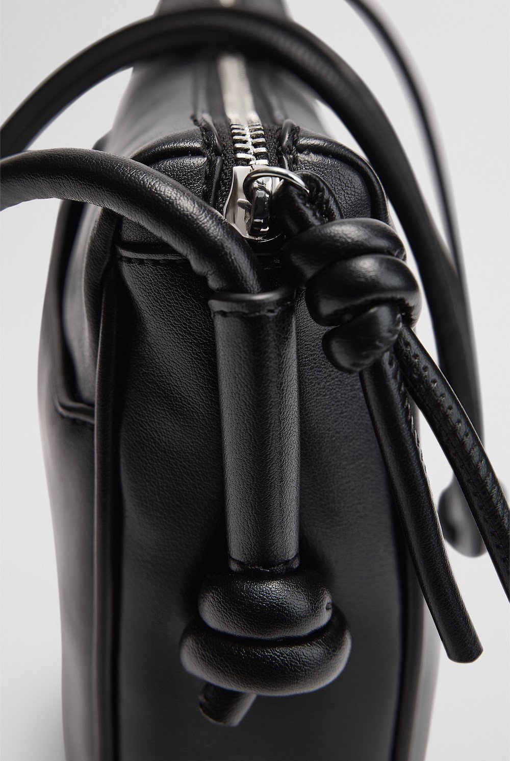 Agnes Crossbody