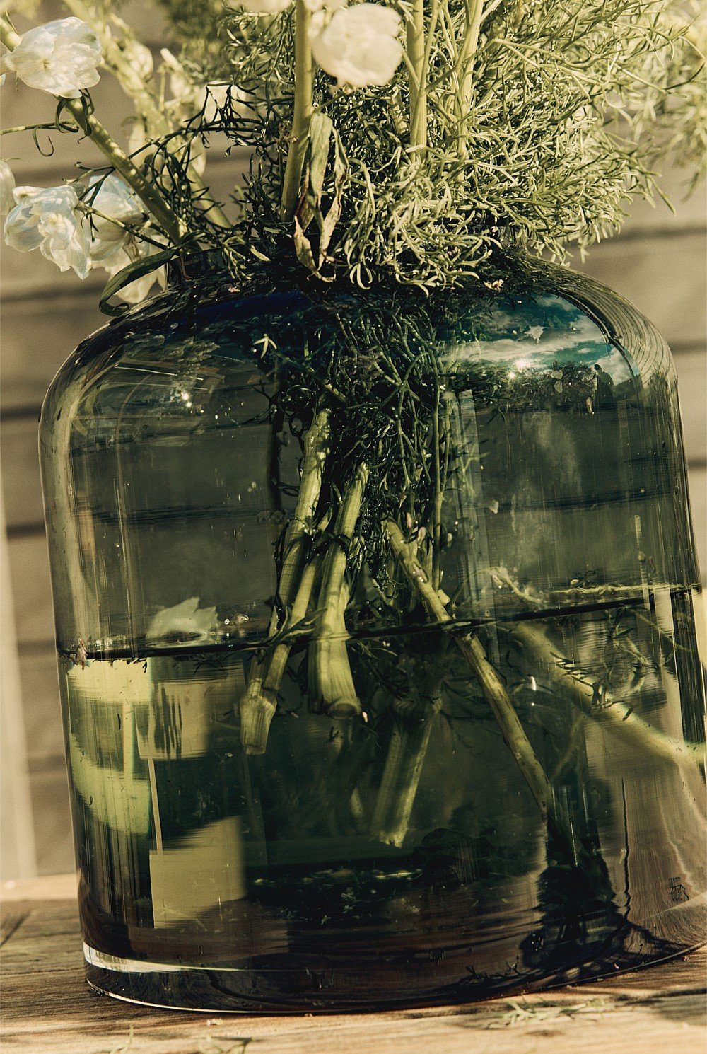 Dom Medium Glass Vase