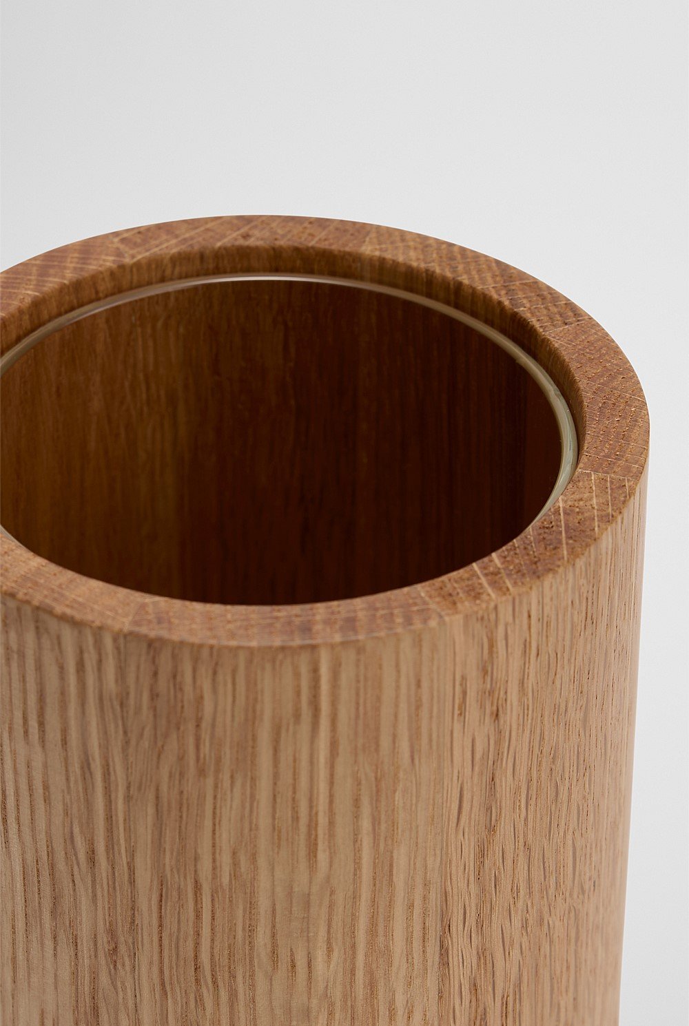 Mel Oak Vase