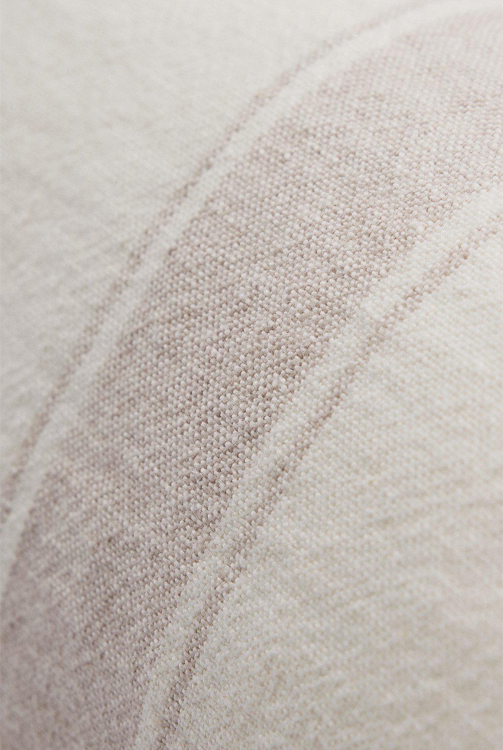 Ines 65x18x18 Cushion
