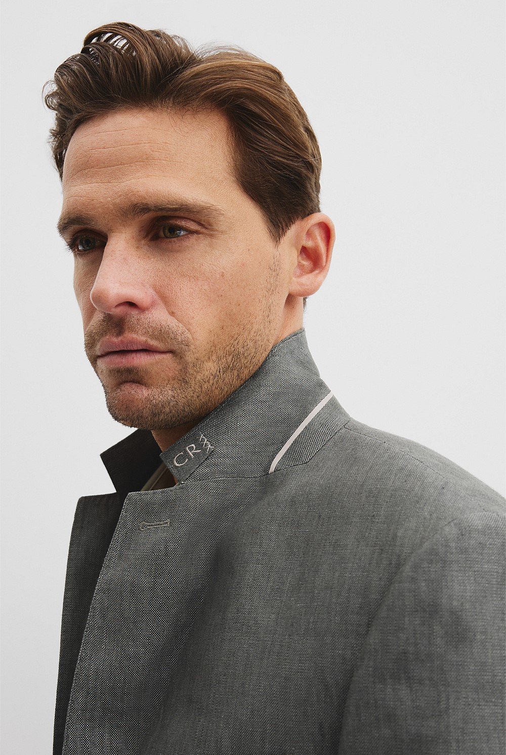 Regular Fit Linen Single Breasted Jacket