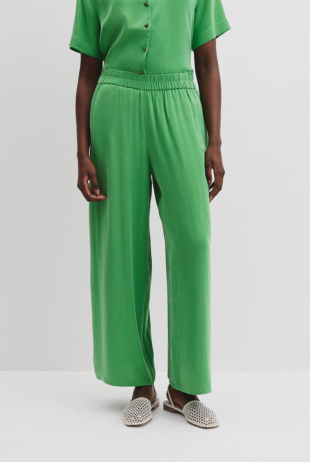 Pull-On Cupro Pant