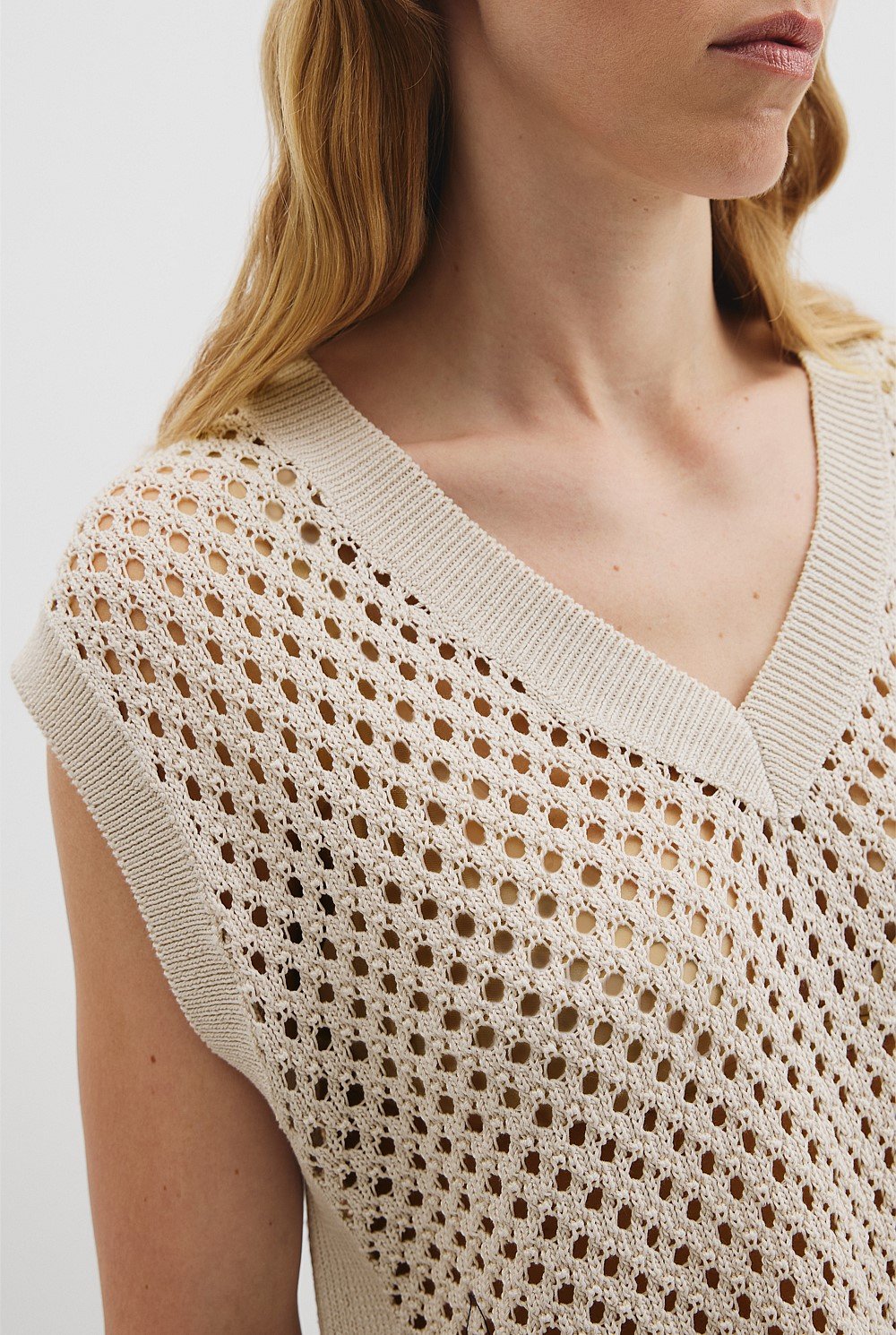 Organically Grown Cotton Linen Open Mesh Knit T-Shirt