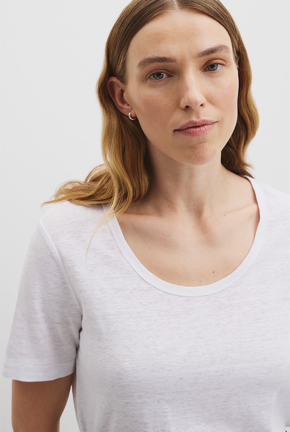 Organically Grown Linen Linen Scoop Neck T-Shirt
