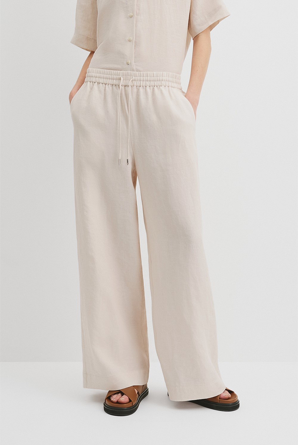 Organically Grown Linen Pull-On Pant