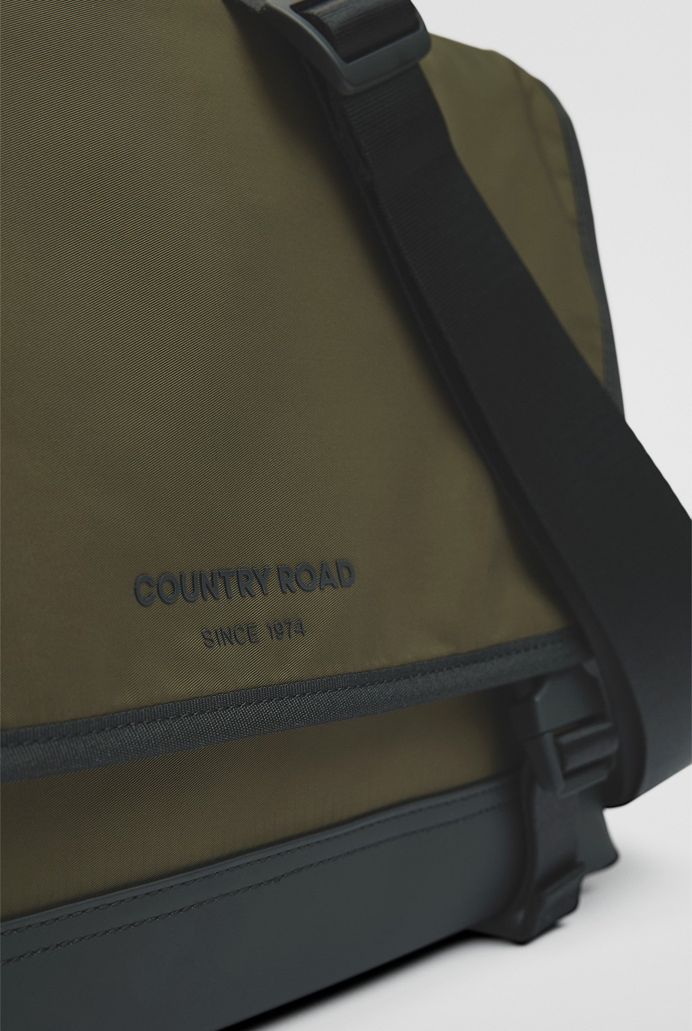 Recycled Polyester Travel Messenger