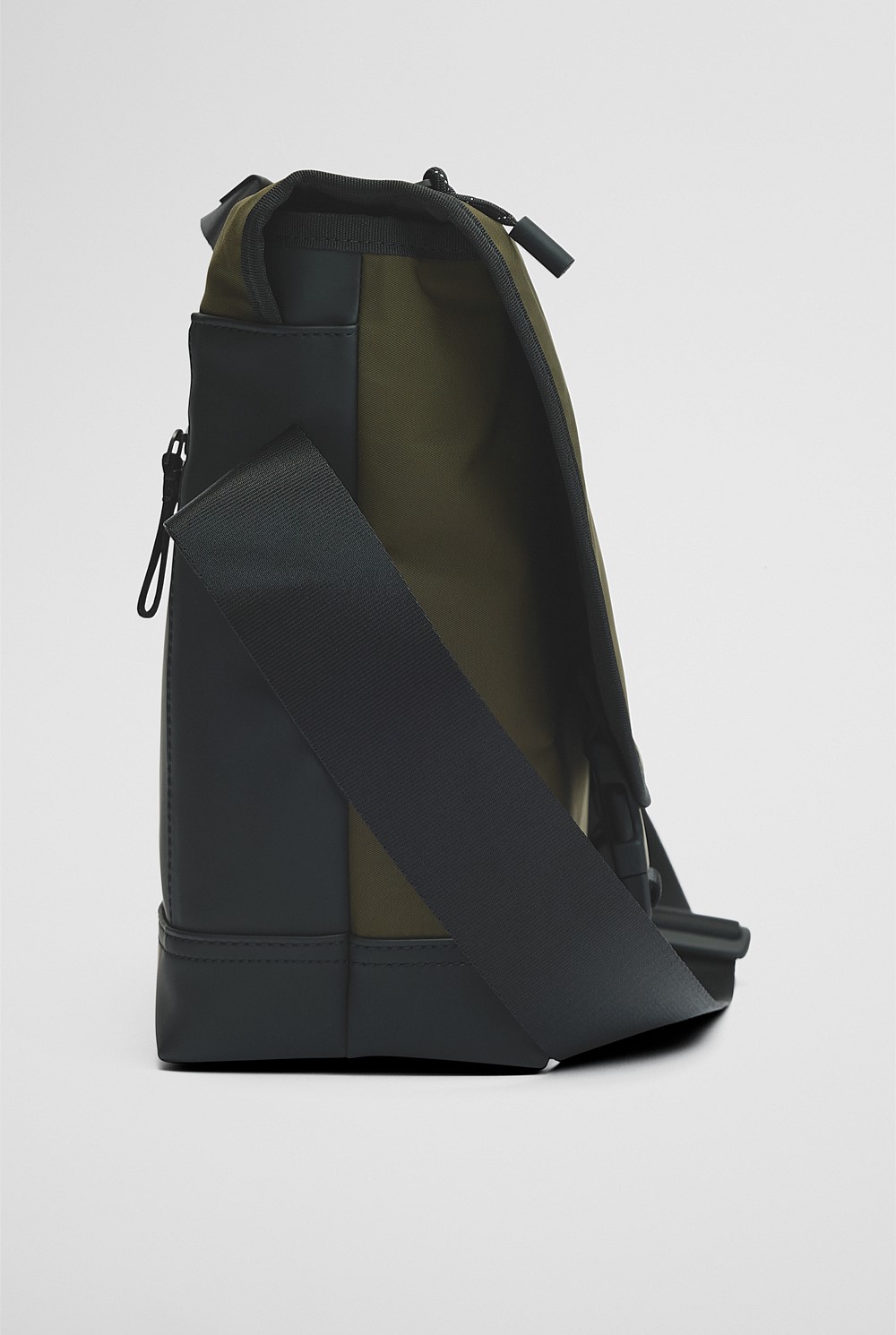 Recycled Polyester Travel Messenger