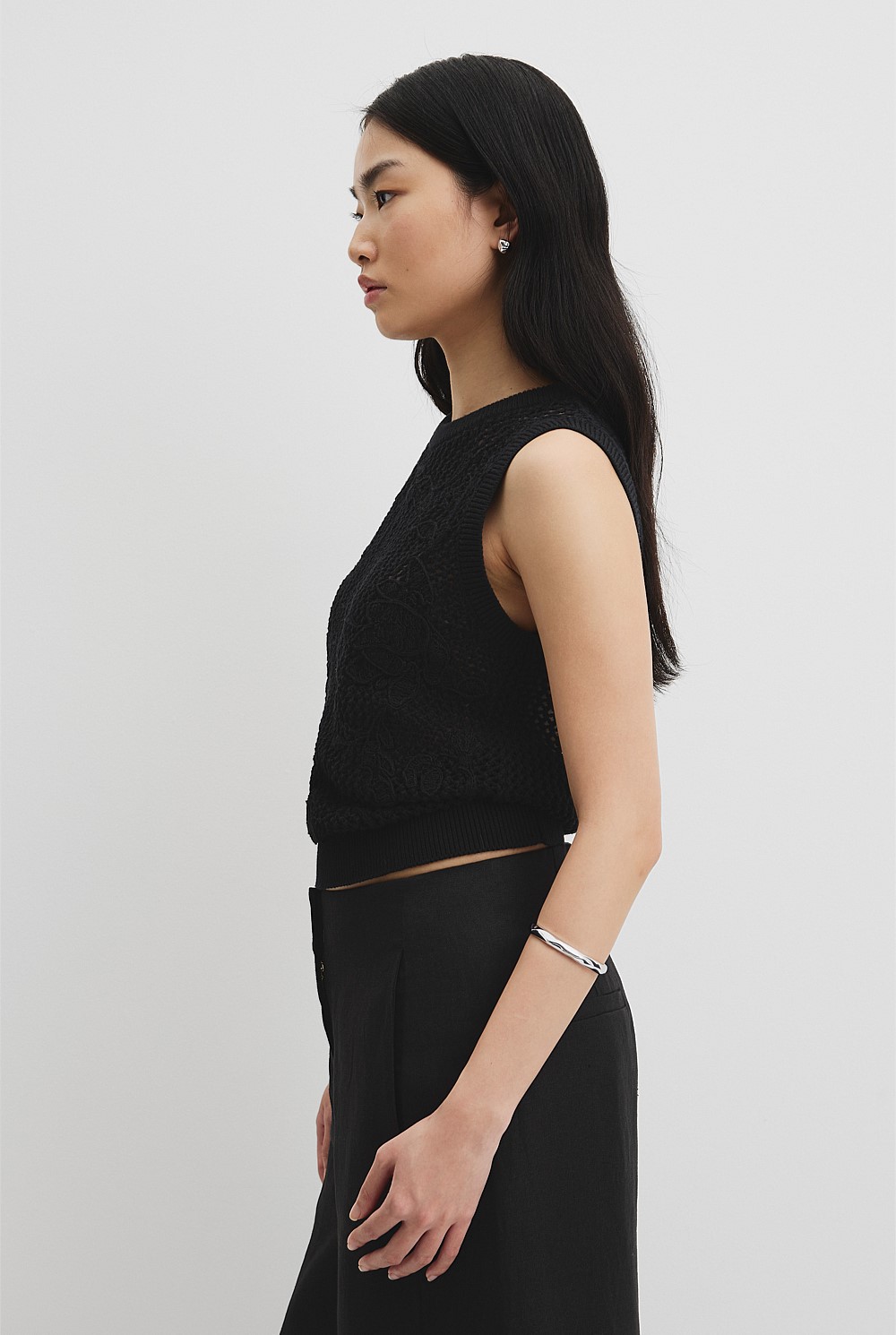 Kora Thin Molten Cuff