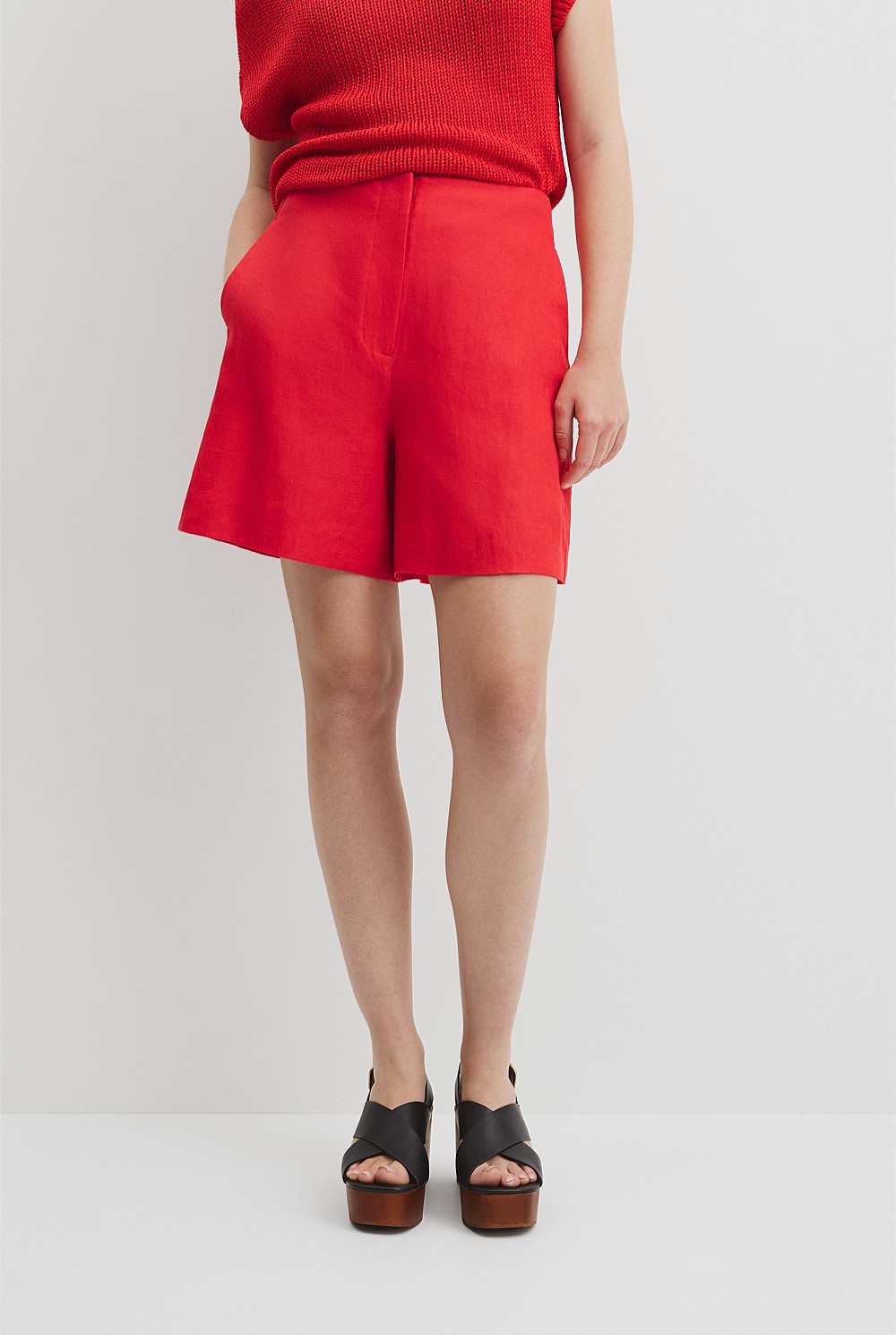 Organically Grown Linen Suit Short