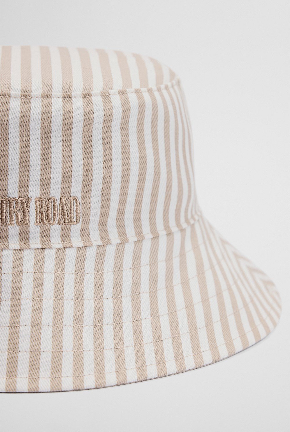 CR Reverse Bucket Hat