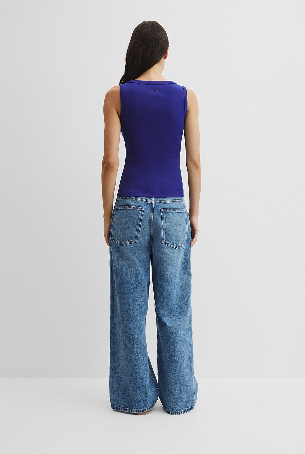 Scoop Rib Tank