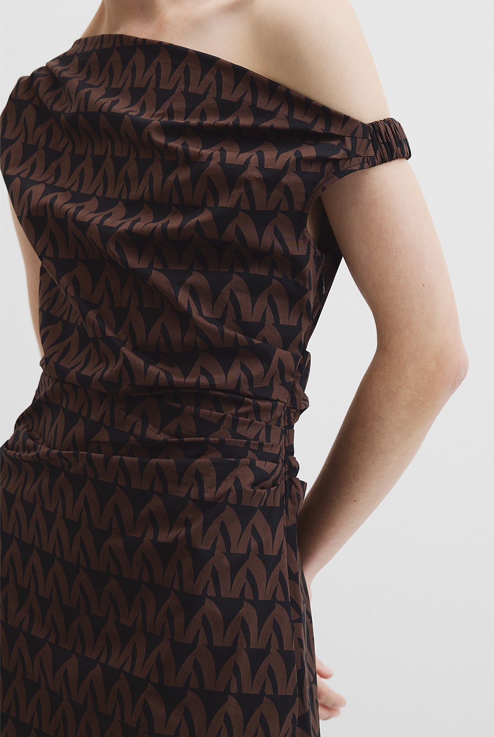 Print Off-Shoulder Midi Dress